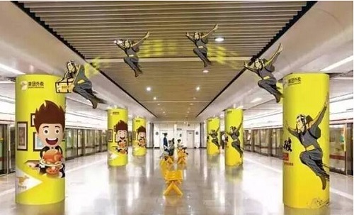 美團外賣地鐵廣告來襲，嗖嗖嗖~