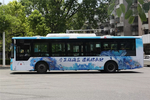 公益公交廣告如何既好看又有價值，珠海公交車廣告為你打個樣!
