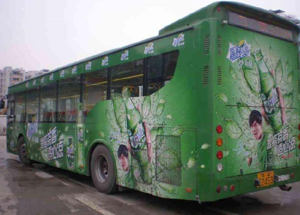 戶外廣告投放，公交車廣告依舊倍受關(guān)注