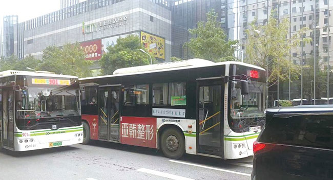 長沙公交車廣告歸來，與四個月前相比有何變化？