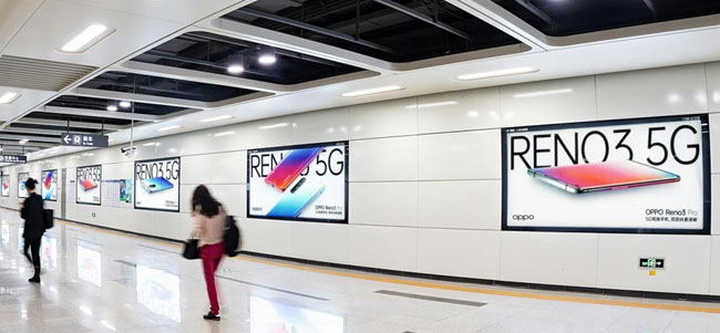成都地鐵十二封燈箱廣告 成都地鐵十二封燈箱廣告
