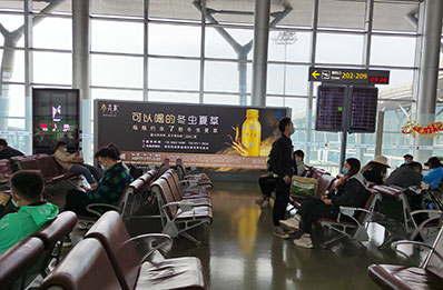 貴陽機(jī)場T2航站樓候機(jī)廳燈箱廣告