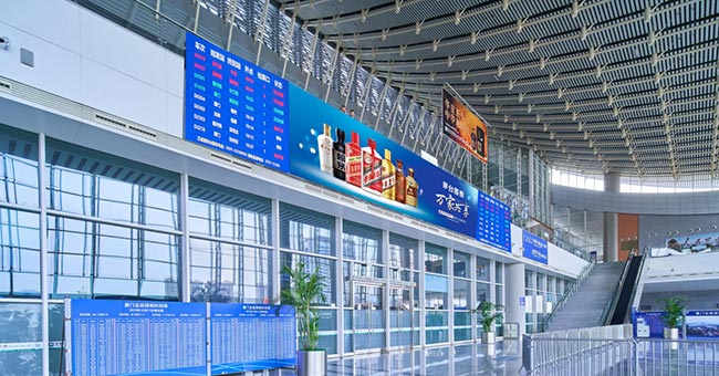 廈門高鐵站進站大廳LED廣告 廈門高鐵站進站大廳LED廣告