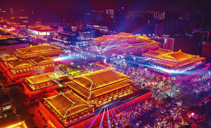 #一人一個(gè)愛(ài)上西安的理由#大唐不夜城步行街戶外LED廣告效果震撼