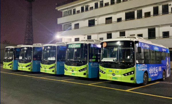揭陽公交廣告價格多少錢？揭陽巴士廣告優(yōu)勢線路揭陽車身廣告