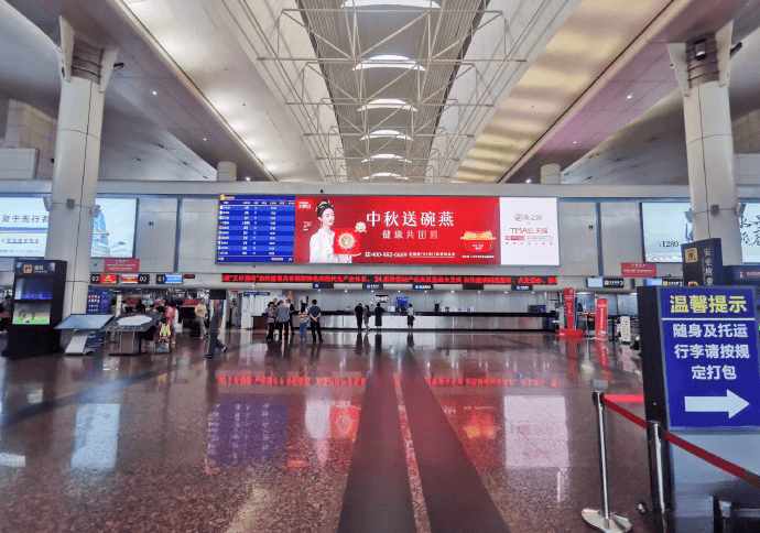綿陽南郊機(jī)場廣告價(jià)格收費(fèi)多少錢？綿陽機(jī)場出發(fā)春運(yùn)熱門廣告牌