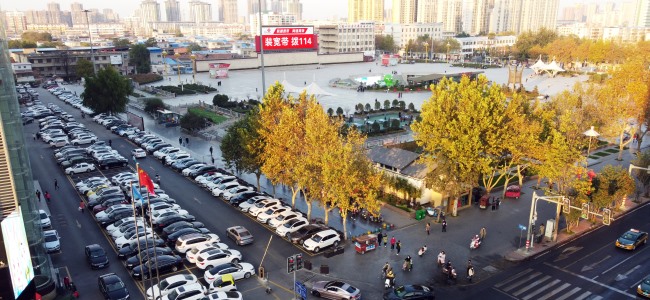 周口戶外LED大屏廣告價格收費，周口五一文化廣場地標大屏LED廣告