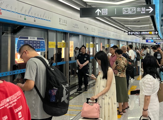 廈門地鐵播音導(dǎo)向廣告價格，廈門地鐵列車站臺語音播報